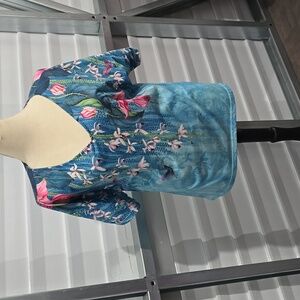 Hummingbird Blouse XXL‎
